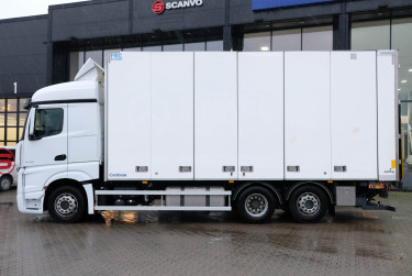 Actros 2753 FRC skåpbil