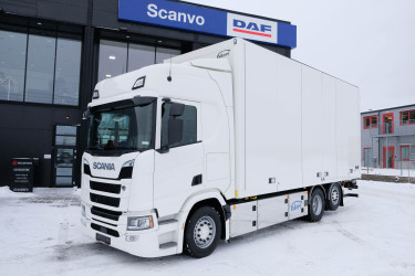 Ny R 560 6x2*4 Ekeri skåpbil