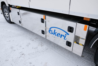 Ny R 560 6x2*4 Ekeri skåpbil