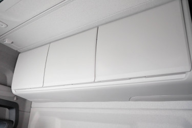 Ny R 560 6x2*4 Ekeri skåpbil