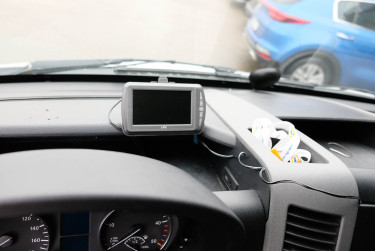 Sprinter 519 skåpbil med öppningsbar sida 