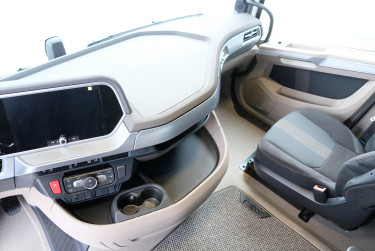 Ny XG 480 4x2 FT dragbil för omgående leverans