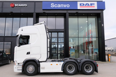 S 660 6x2 dragbil av 2024 års modell