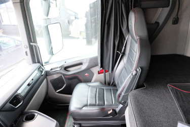 S 660 6x2 dragbil av 2024 års modell