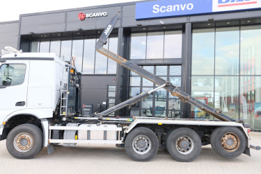 Arocs 3252 Tridem lastväxlare 8x4*4