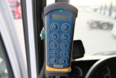 Arocs 3252 Tridem lastväxlare 8x4*4