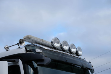 Arocs 3252 Tridem lastväxlare 8x4*4