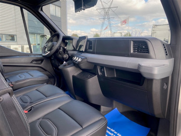 Renault Master AUT. 3500 kg STX Hästbuss 