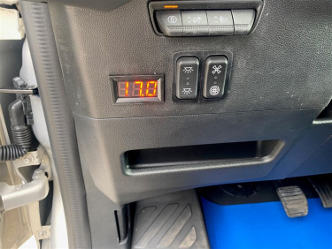 Renault Master AUT. 3500 kg STX Hästbuss 