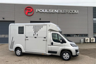 Opel Movano AUT. 3500 kg hästbuss