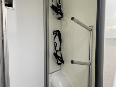 Opel Movano AUT. 3500 kg hästbuss