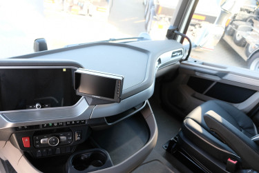 Ny XG 530 FAW Tridem Hiab 24 tons lastväxlare