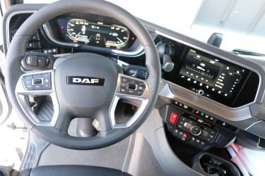 Ny XF 530 Närko skåpbil 