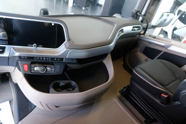 Ny XG 530 6x2 Scanvo Edition dragbil