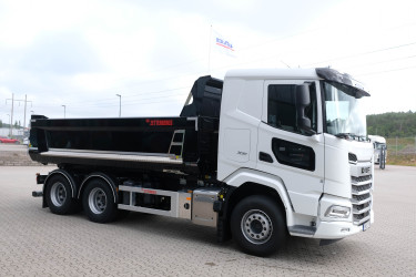 Ny XF 530 6x4 Zetterbergs dumperbil