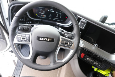 Ny XF 530 6x4 Zetterbergs dumperbil