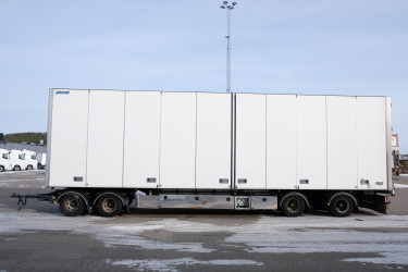 Närko 4 axlad skåpvagn med uppningsbar sida