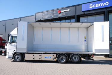 Ny XF 530 Närko skåpbil 