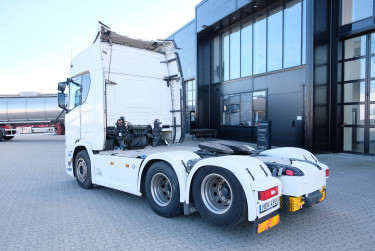 Scania R 590 6x2 3150mm