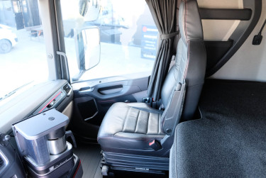 Scania R 590 6x2 3150mm