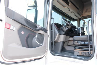 Scania R 590 6x2 3150mm