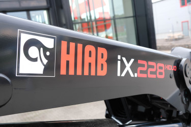 XD 410 FAN Brädgårdsbil med Hiab iX 228 E-5 kran