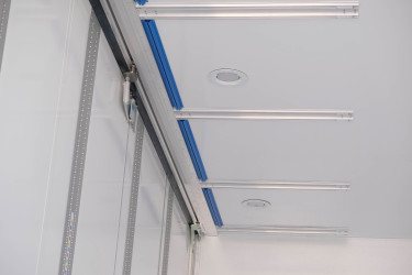 S660 6x2 Ekeri skåpbil 