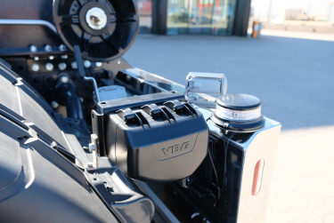 R 590 8x4*4 Tridem Hiab Lastväxlare