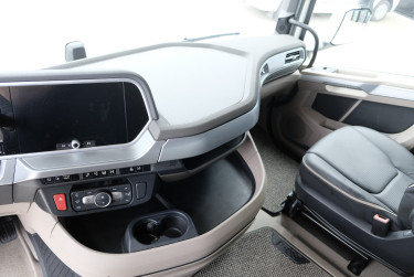 DAF XG 530 FTS 2025 endast 10900 mil!