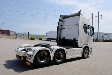 Scania R 590 A6X2NB