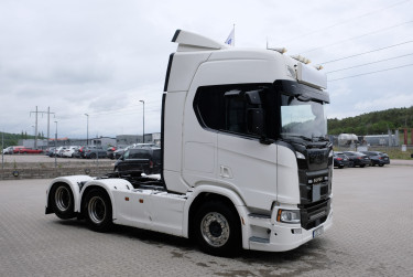 Scania R 450 A6x2NB med 53 950 mil