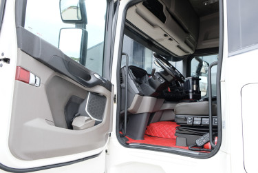Scania R 450 A6x2NB med 53 950 mil