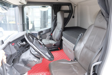 Scania R 450 A6x2NB med 53 950 mil