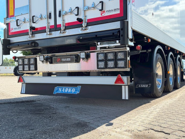 Ny Närko 3 axlad utrikes skåptrailer