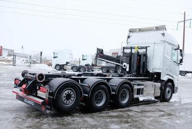 Ny DAF XF 530 Tridem Lastväxlare