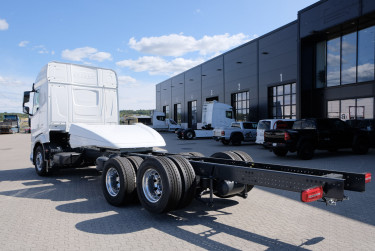 DAF XF530 FAS 6x2 chassi med motorkraftuttag - omgående leverans