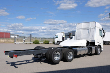 DAF XF530 FAS 6x2 chassi med motorkraftuttag - omgående leverans