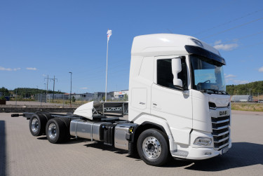 DAF XF530 FAS 6x2 chassi med motorkraftuttag - omgående leverans