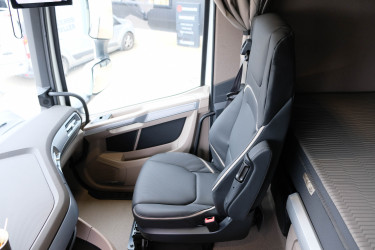 Ny DAF XG 530 FTG Pusher för omgående leverans