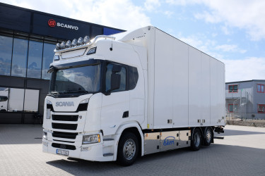 Scania R500 Super 6x2*4 Ekeri 2022 - välutrustad skåpbil med bakgavellift