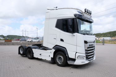 DAF XG530 6x2 boggi dragbil - med 49 987 mil