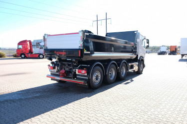 Ny DAF XF 530 Tridem Zetterbergs dumperbil – klar för jobb!