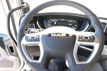 Ny DAF XF 530 Tridem Zetterbergs dumperbil – klar för jobb!