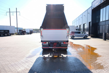 Ny DAF XF 530 Tridem Zetterbergs dumperbil – klar för jobb!