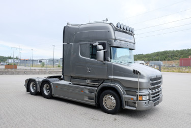 Scania R560 V8 Torpedo 6x2 dragbil - T-Scania med 34 831 mil