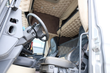 Scania R560 V8 Torpedo 6x2 dragbil - T-Scania med 34 831 mil