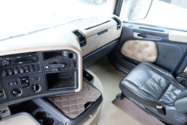 Scania R560 V8 Torpedo 6x2 dragbil - T-Scania med 34 831 mil