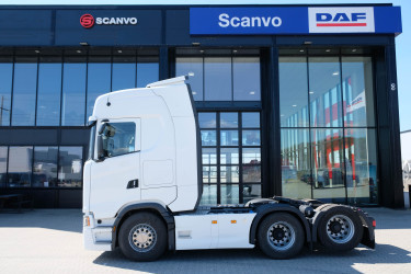 Scania S660 V8 6x2 dragbil 2024
