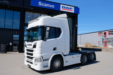 Scania R 590 6x2 2024 V8 - kraftuttag och 21 800 mil
