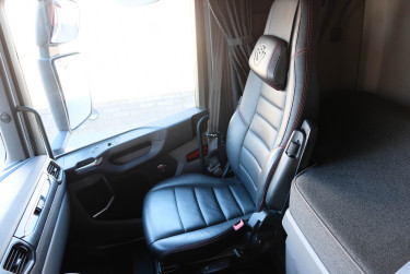Scania R 590 6x2 2024 V8 - kraftuttag och 21 800 mil